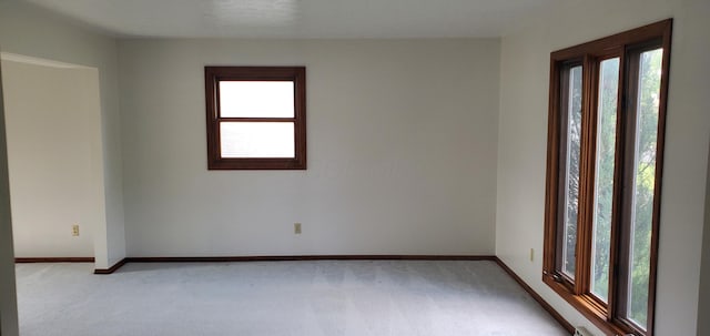 4993 Shadycrest Rd, Columbus, OH 43229 - spare room with light carpet and baseboards