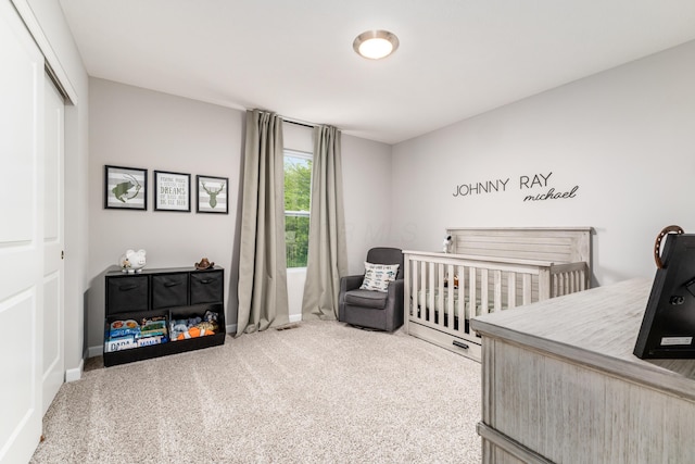 417 Oakland Hills Loop, Commercial Point, OH 43116 - bedroom featuring carpet, a closet, and baseboards