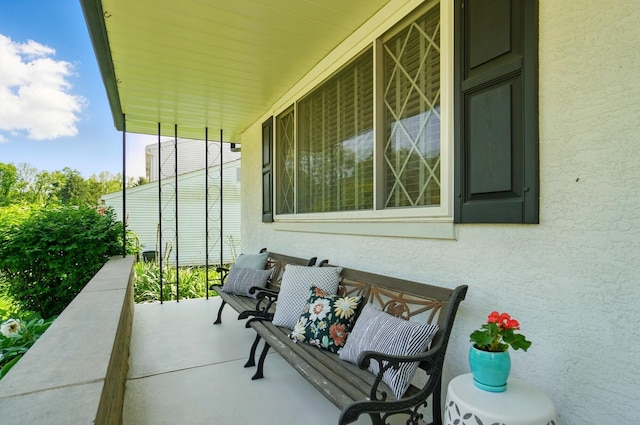 723 W Winmar Pl, Westerville, OH 43081 - view of covered porch