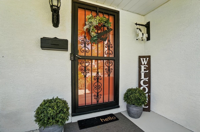 723 W Winmar Pl, Westerville, OH 43081 - property entrance with stucco siding and a porch