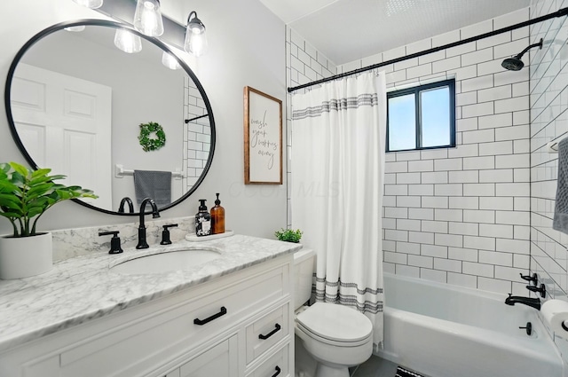 723 W Winmar Pl, Westerville, OH 43081 - full bathroom featuring vanity, toilet, and shower / bath combination with curtain