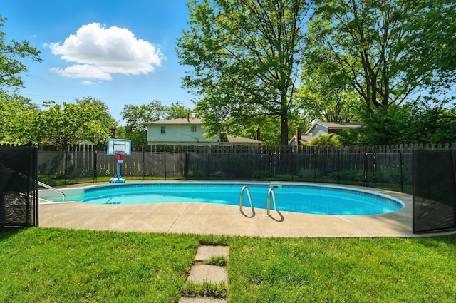 723 W Winmar Pl, Westerville, OH 43081 - view of swimming pool