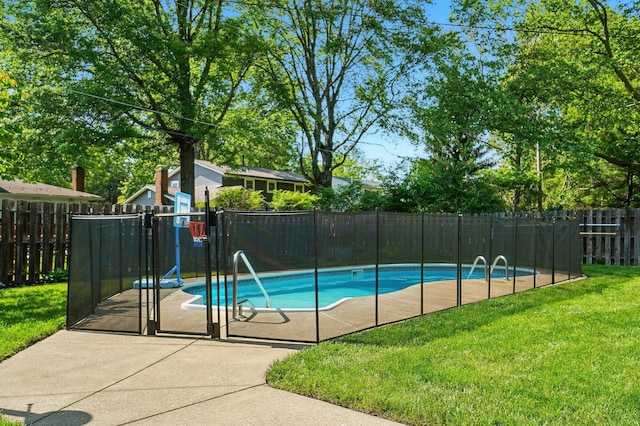 723 W Winmar Pl, Westerville, OH 43081 - view of pool featuring a patio area