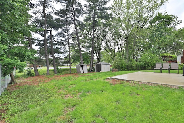 327 Warlock Ct, Columbus, OH 43230 - view of yard featuring a patio area