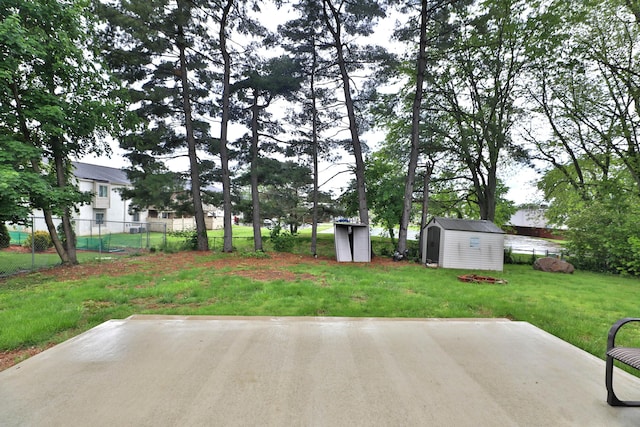 327 Warlock Ct, Columbus, OH 43230 - view of yard with a patio