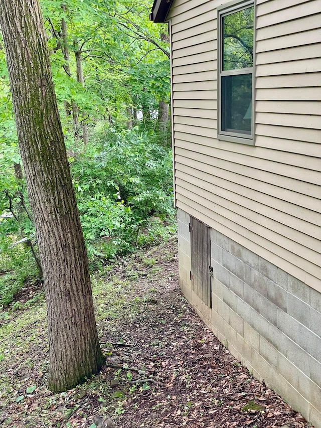 346 Instone Dr, Reynoldsburg, OH 43068 - view of side of property