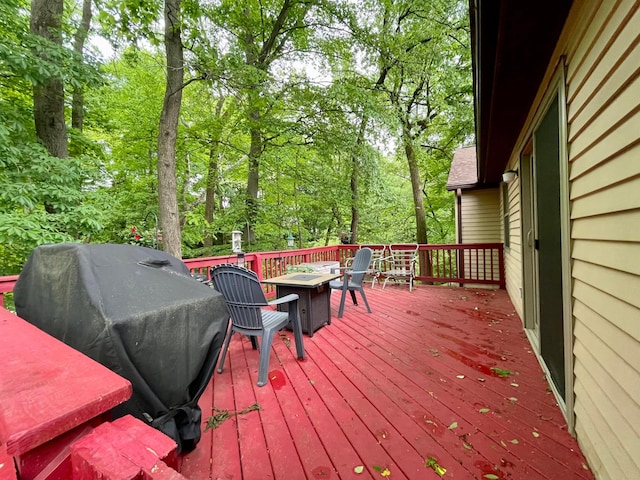 346 Instone Dr, Reynoldsburg, OH 43068 - wooden deck featuring a grill