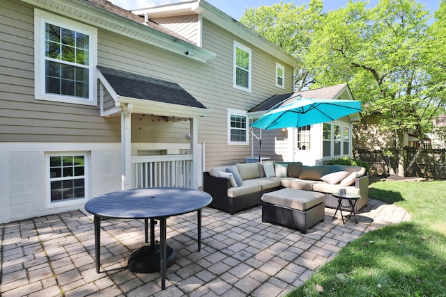 258 Canyon Dr, Columbus, OH 43214 - view of patio featuring an outdoor hangout area