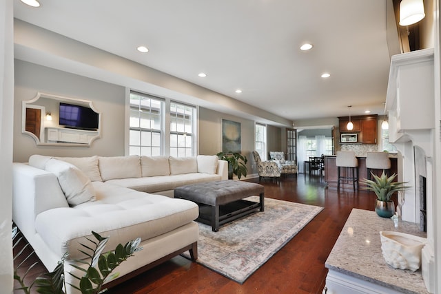 258 Canyon Dr, Columbus, OH 43214 - living area featuring recessed lighting and dark wood-style flooring