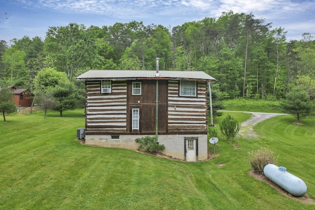 23587 Woltz Rd, Rockbridge, OH 43149 - view of outbuilding with cooling unit and a wooded view