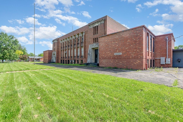 1712 Courtright Rd, Columbus, OH 43227