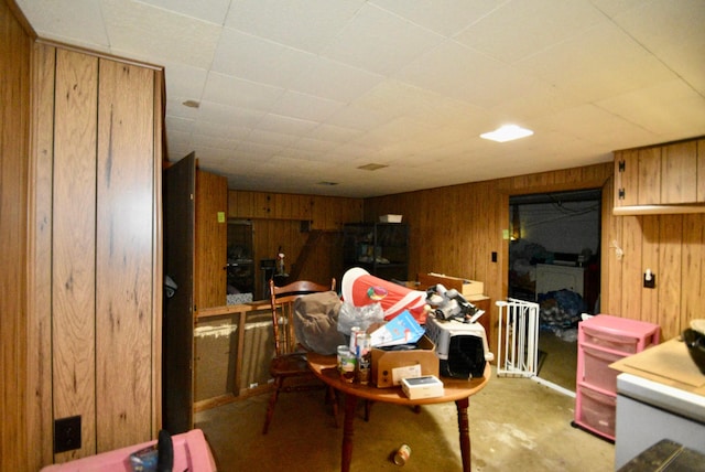 4510 Broadhurst Dr, Columbus, OH 43213 - living room with wooden walls