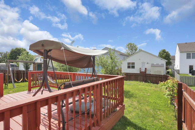 7429 Willow Leaf Dr, Canal Winchester, OH 43110 - wooden deck featuring a playground
