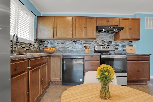 7429 Willow Leaf Dr, Canal Winchester, OH 43110 - kitchen with under cabinet range hood, stainless steel electric range, dishwasher, a sink, and tasteful backsplash