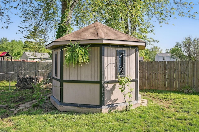 651 Dovalon Pl, Galloway, OH 43119 - view of shed