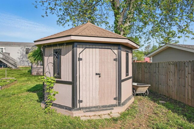 651 Dovalon Pl, Galloway, OH 43119 - view of shed