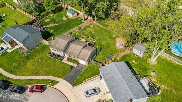 651 Dovalon Pl, Galloway, OH 43119 - aerial view