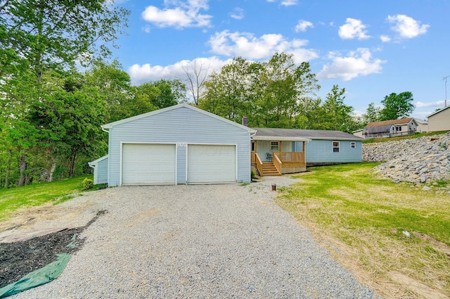 12323 Ringer Ln, Leesburg, OH 45135 - single story home with driveway and covered porch