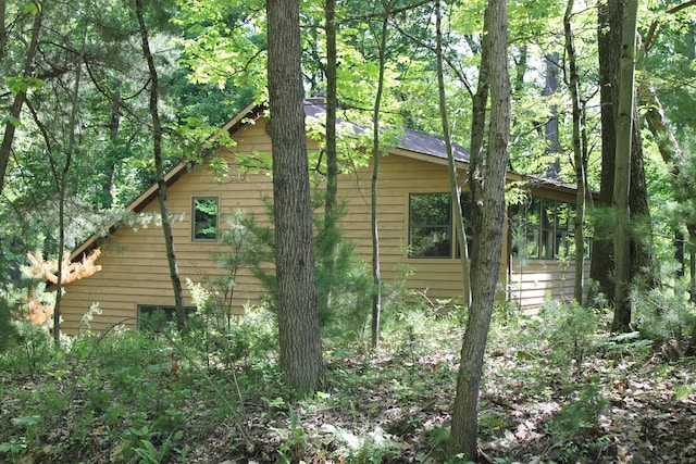 387 Mohican Ln, Sugar Grove, OH 43155 - view of side of home