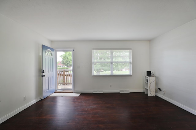 6219 Ambleside Dr, Columbus, OH 43229 - empty room featuring wood finished floors and baseboards