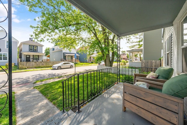 690 Reinhard Ave, Columbus, OH 43206 - covered porch featuring a residential view