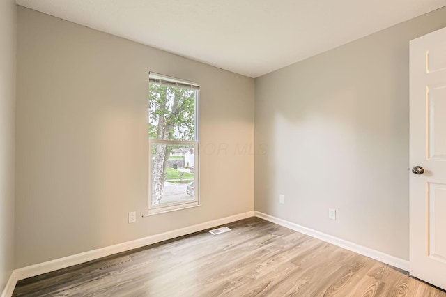 2424 Warfield Dr, Grove City, OH 43123 - photo 5