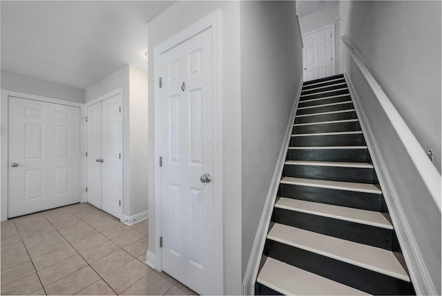 1396 Lower Green Cir, Columbus, OH 43212 - photo 6