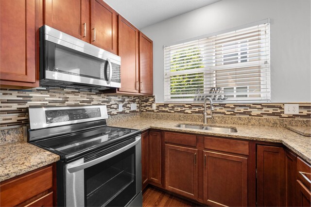 1396 Lower Green Cir, Columbus, OH 43212 - photo 9