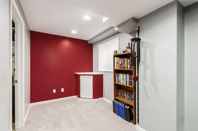 6249 Corley Dr, Dublin, OH 43016 - below grade area with carpet flooring, baseboards, and recessed lighting