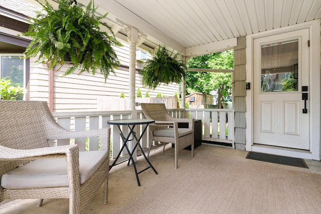 432 E Kossuth St, Columbus, OH 43206 - view of covered porch