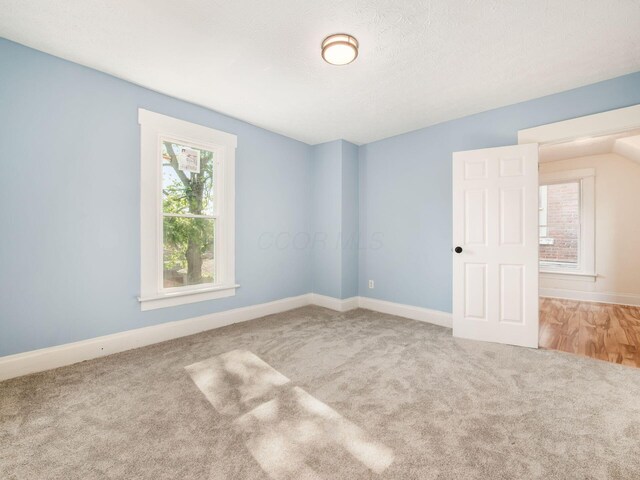 534 Berkeley Rd, Columbus, OH 43205 - spare room featuring carpet and baseboards