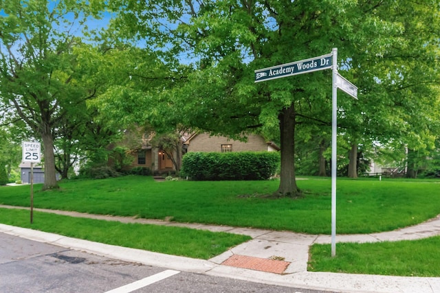 248 Academy Woods Dr, Columbus, OH 43230 - exterior view