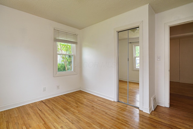 68 N Broadleigh Rd, Columbus, OH 43209 - unfurnished bedroom with light wood-style floors and a closet