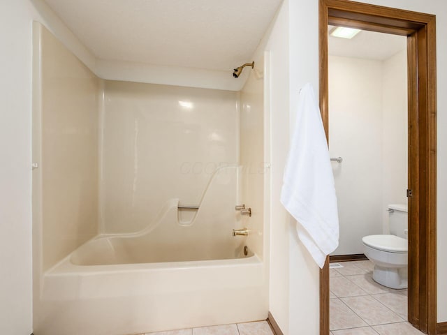 1288 Millstone Sq, Westerville, OH 43081 - bathroom featuring tile patterned floors, toilet, bathing tub / shower combination, and baseboards
