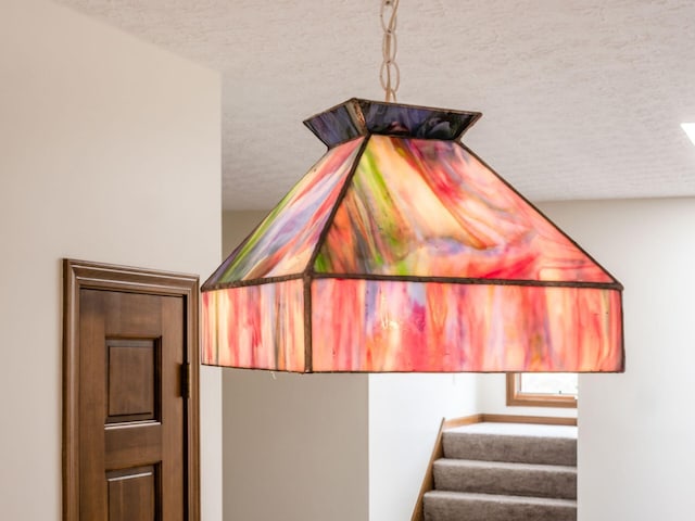 1288 Millstone Sq, Westerville, OH 43081 - detailed view of a textured ceiling