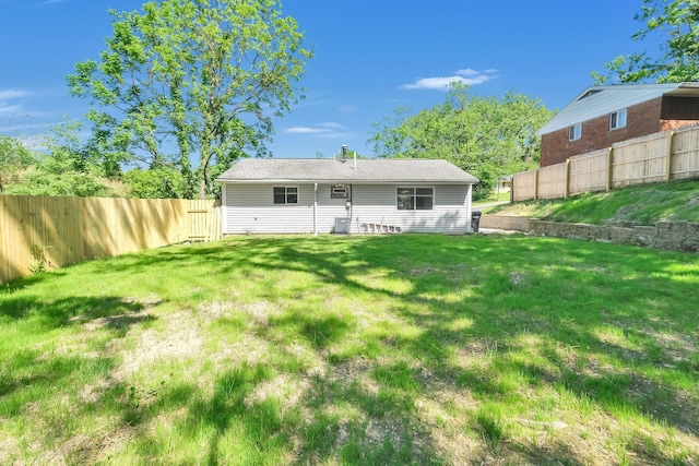 2751 Baker Ave, Cincinnati, OH 45211 - view of back of property