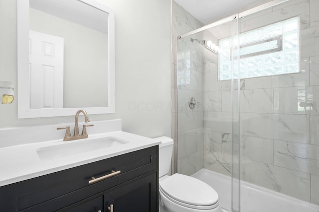2751 Baker Ave, Cincinnati, OH 45211 - full bath with toilet, a marble finish shower, and vanity