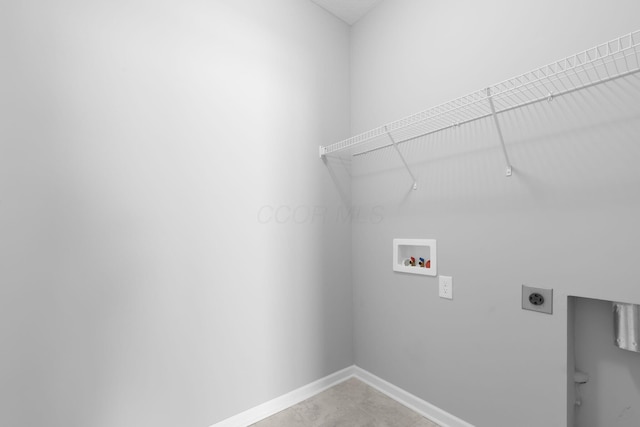 6051 Limewood Dr, Westerville, OH 43081 - laundry room with electric dryer hookup, hookup for a washing machine, and baseboards