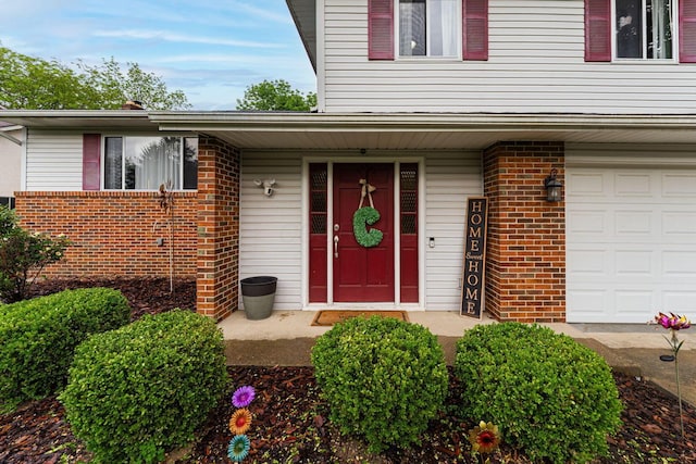 1392 Brenthaven Pl, Columbus, OH 43228 - doorway to property featuring covered porch and brick siding