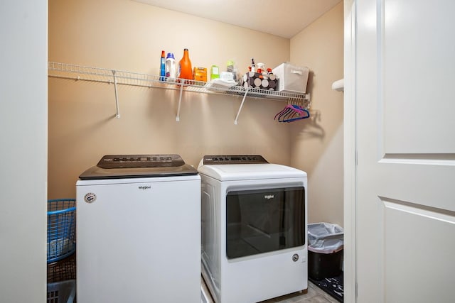 6711 Cooperstone Dr, Dublin, OH 43017 - washroom with washing machine and clothes dryer