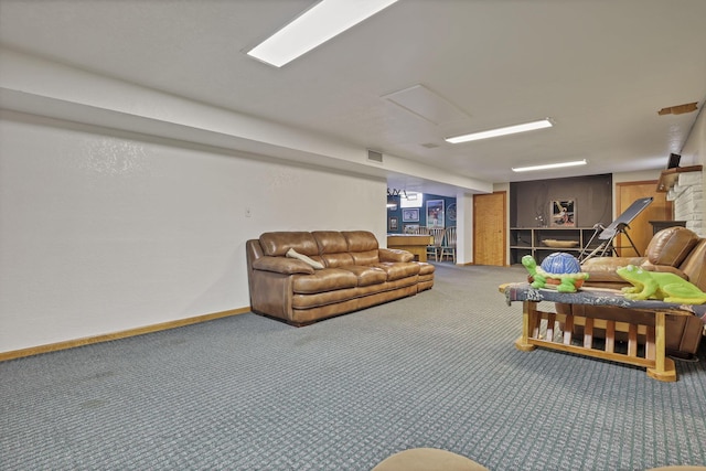 942 Mount Vernon Rd, Newark, OH 43055 - living room featuring carpet flooring and baseboards