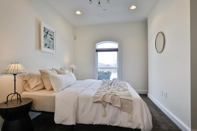2300 Stonewall Cemetery Rd SW, Lancaster, OH 43130 - bedroom with baseboards and recessed lighting
