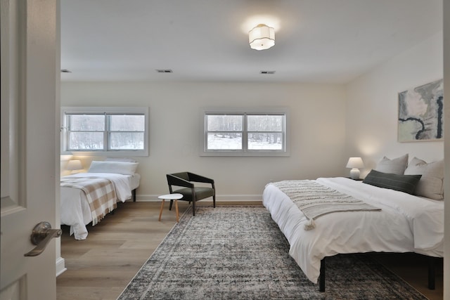 2300 Stonewall Cemetery Rd SW, Lancaster, OH 43130 - bedroom featuring light wood-style floors and baseboards