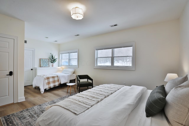 2300 Stonewall Cemetery Rd SW, Lancaster, OH 43130 - bedroom with wood finished floors