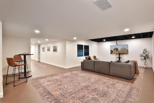 2300 Stonewall Cemetery Rd SW, Lancaster, OH 43130 - living area with baseboards, recessed lighting, and concrete floors