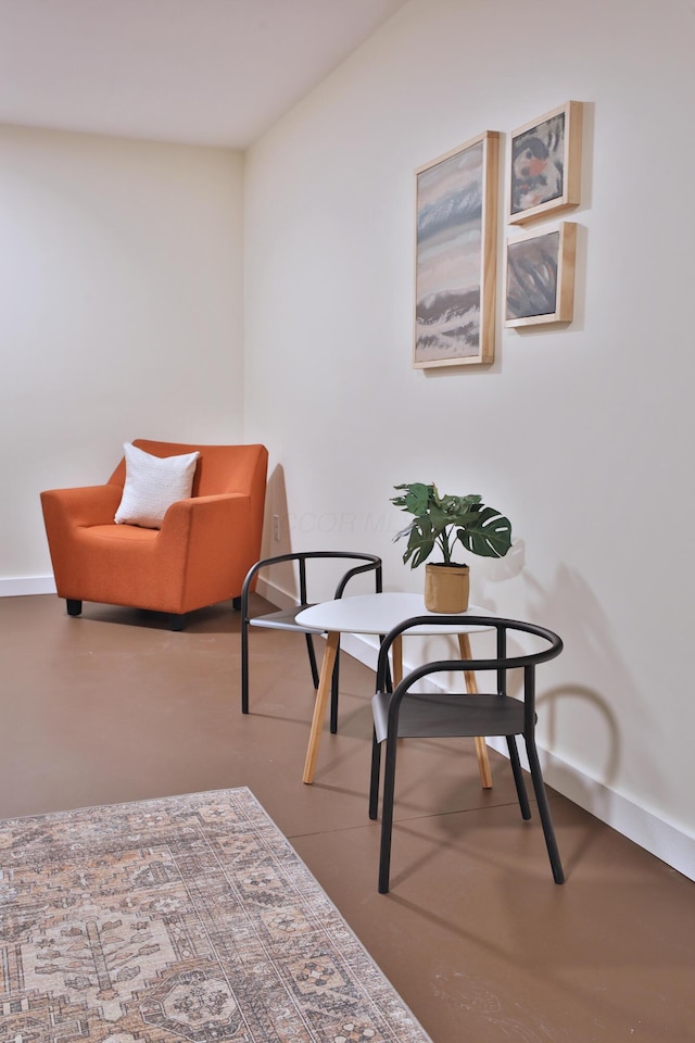 2300 Stonewall Cemetery Rd SW, Lancaster, OH 43130 - living area featuring baseboards