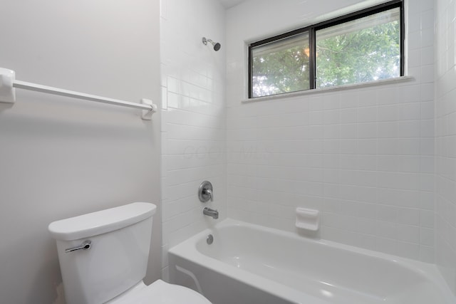 2321 Worthingwoods Blvd, Powell, OH 43065 - bathroom with toilet and shower / bathtub combination