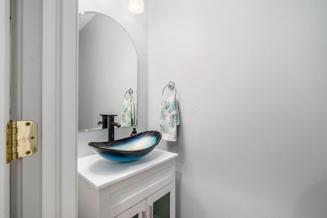 5552 Quail Hollow Way, Westerville, OH 43082 - bathroom with vanity