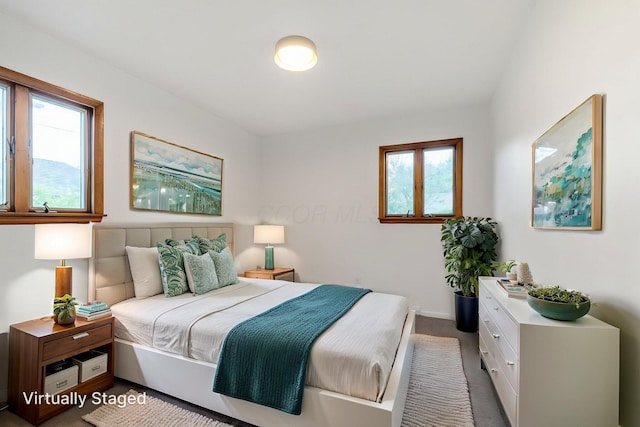 5148 Riverbirch Dr N, Columbus, OH 43229 - carpeted bedroom featuring baseboards