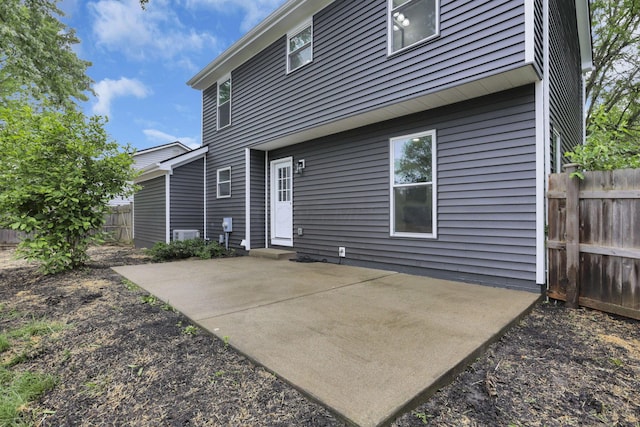 338 Gentlewind Dr, Westerville, OH 43081 - rear view of property with a patio area and entry steps